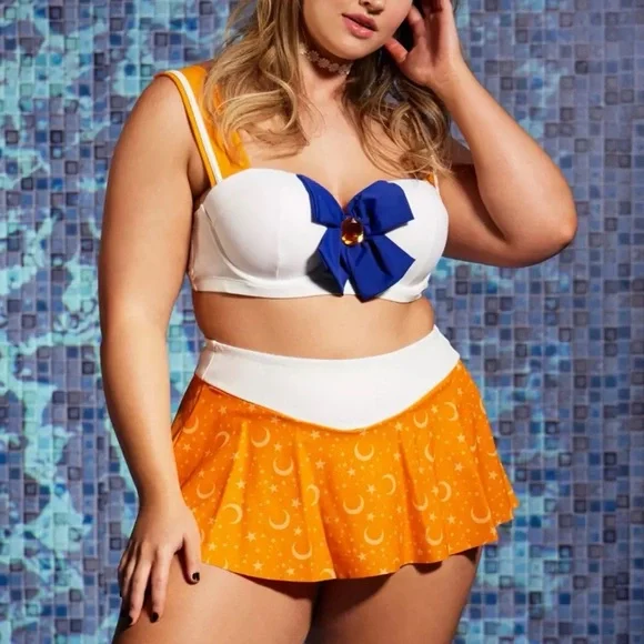 Hot Topic Sailor Moon Sailor Venus Cosplay Top & Skirted Bottoms Swimsuit SET 2X - Picture 16 of 16